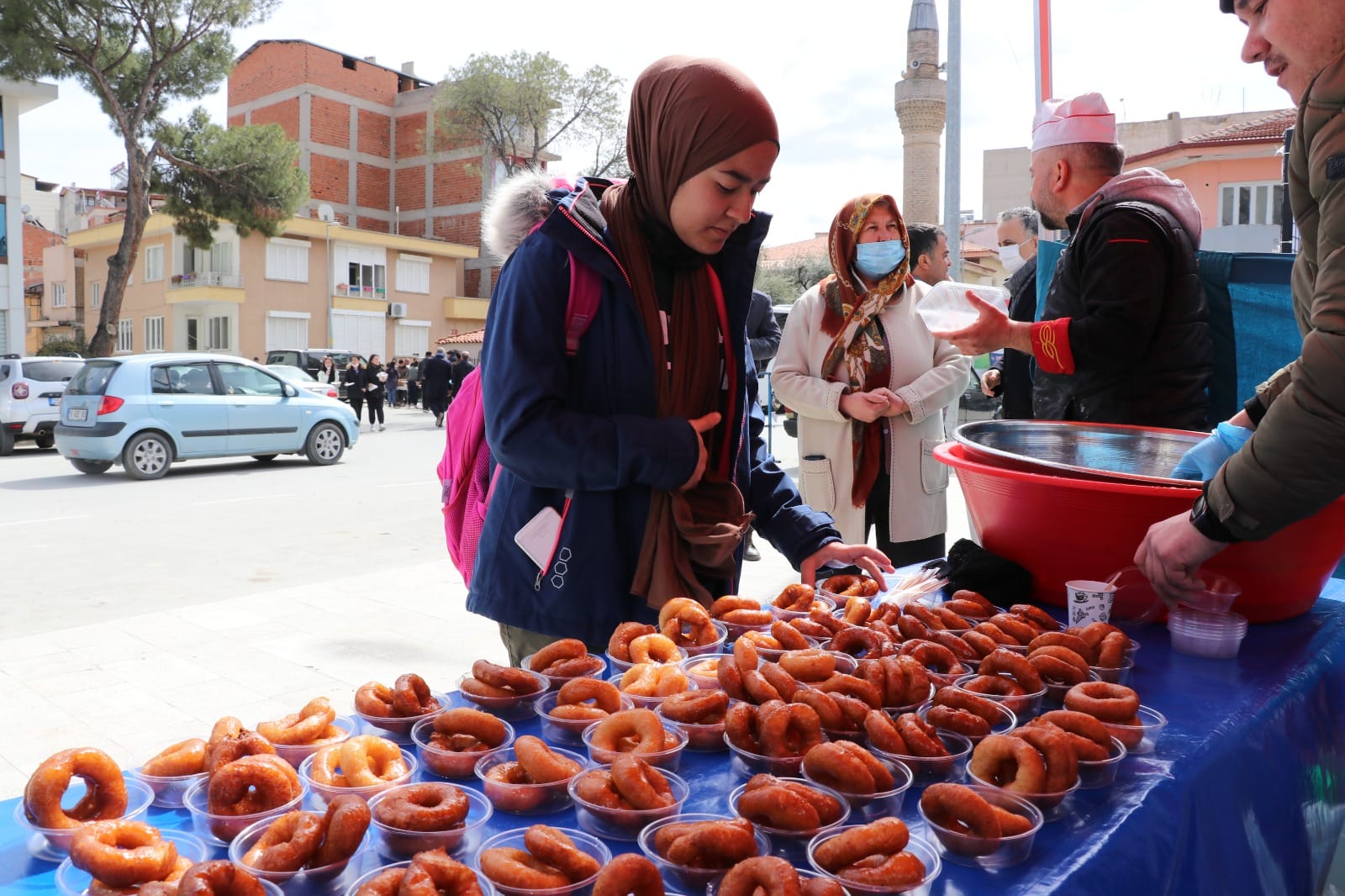 Sarayköy Belediyesi'nden şehitler için lokma hayrı