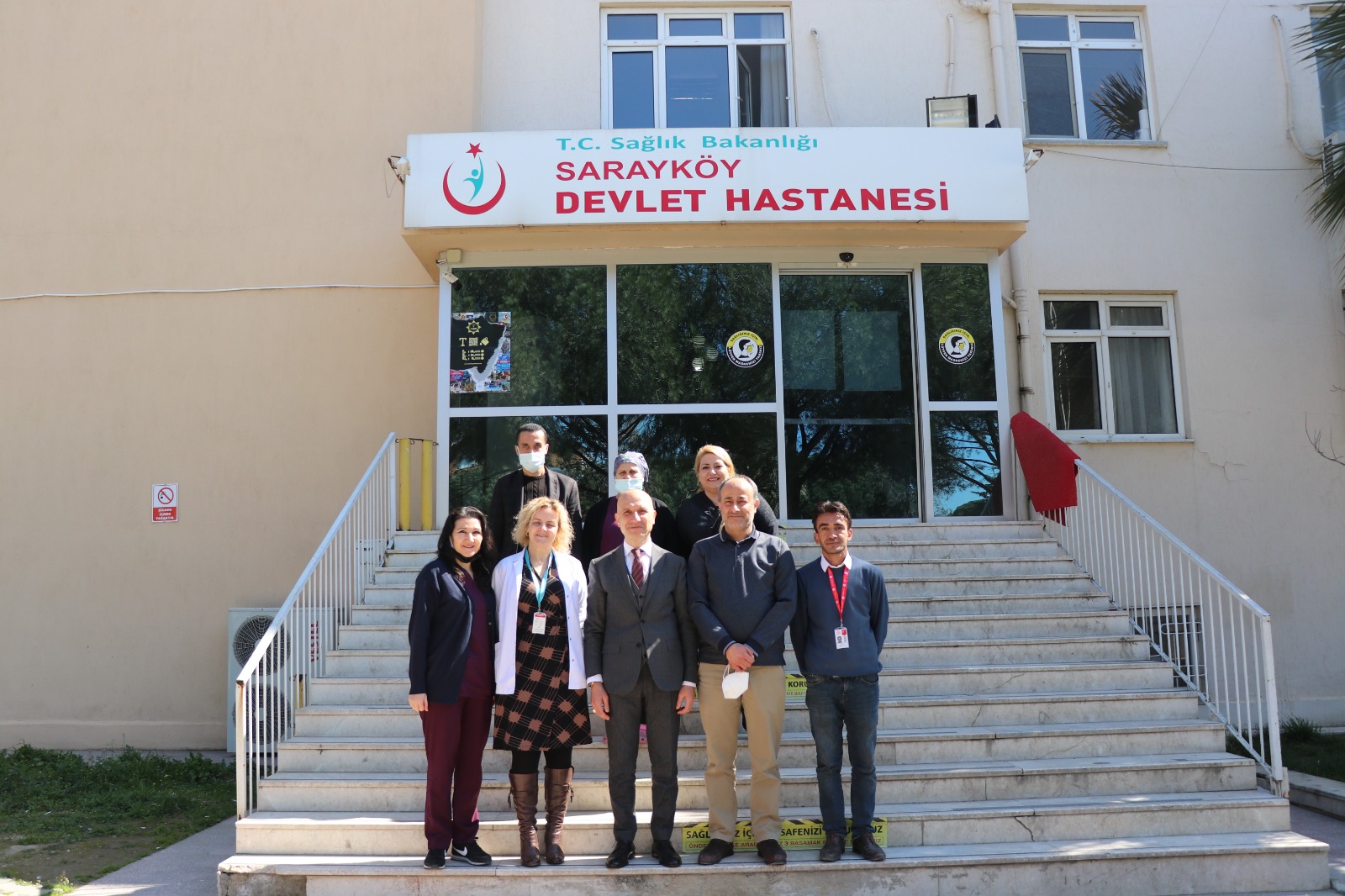 Başkan Özbaş, sağlık çalışanlarını ziyaret etti