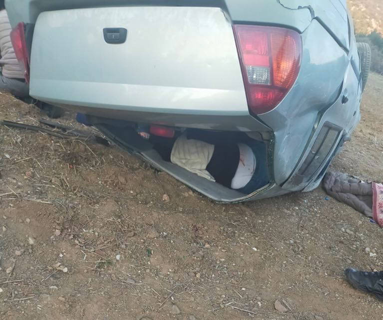 Denizli plakalı araç Manisa’da kaza yaptı: 5 yaralı