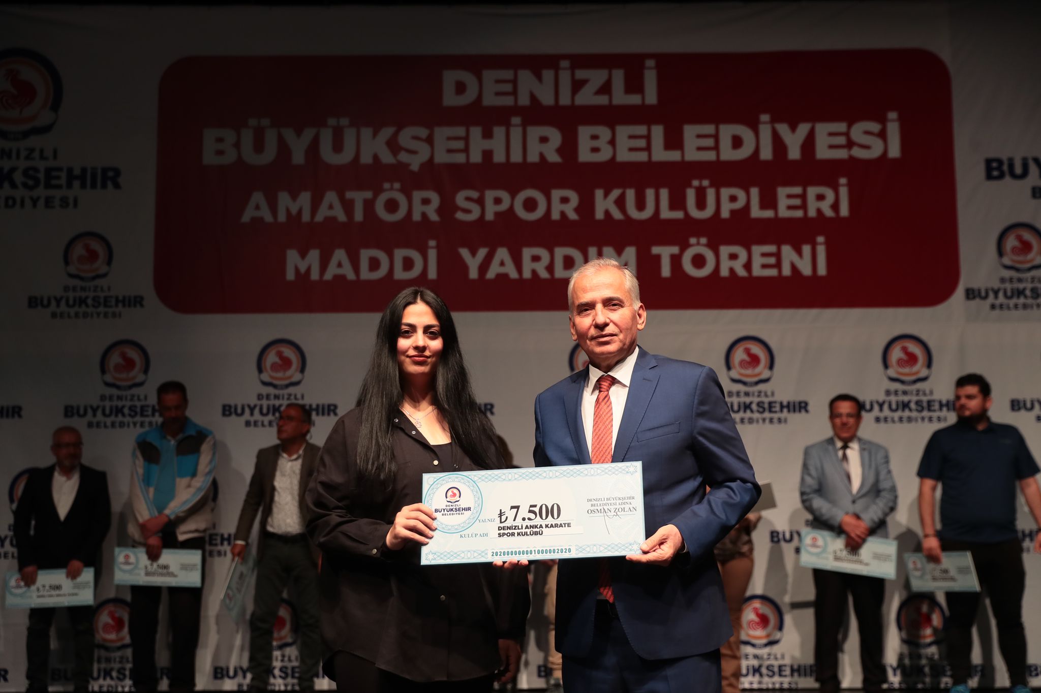 Başkan Zolan’dan 179 Amatör Spor Kulübüne 2.000.000 TL destek 