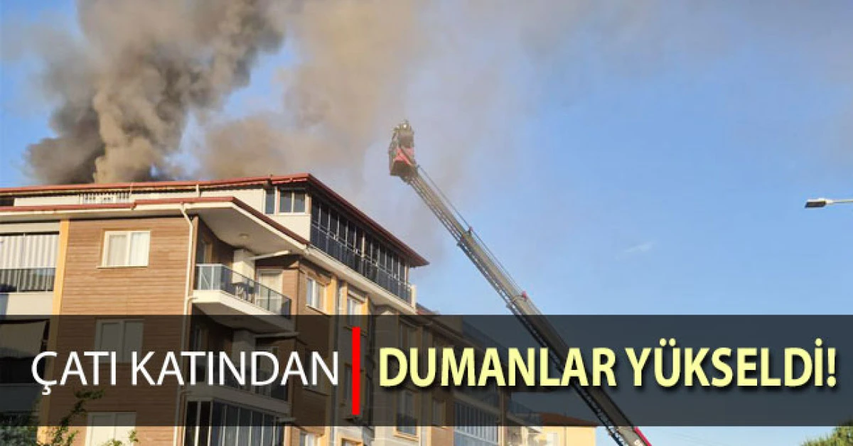 Denizli&rsquo;de 4 katlı apartmanın &ccedil;atı katından dumanlar y&uuml;kseldi